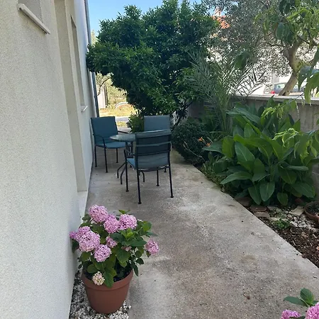 Maras Apartmán *